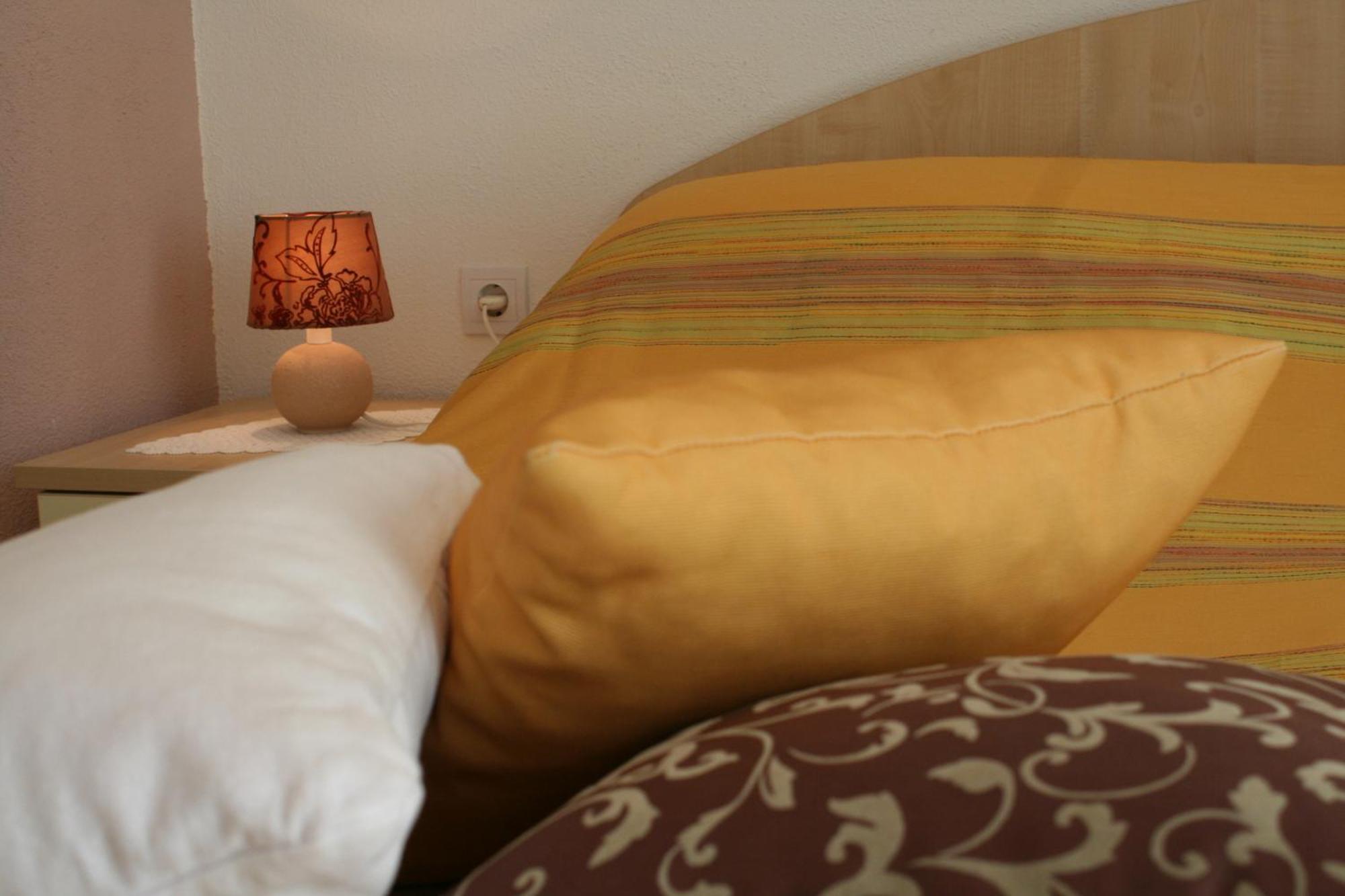 Rooms & Apartments Villa Anka Tucepi Ruang foto